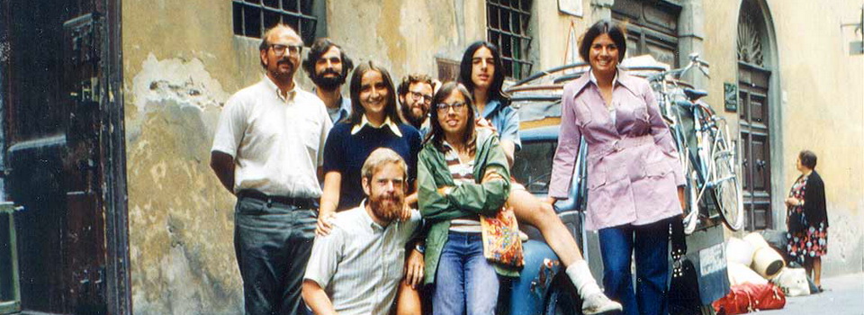 The 1972 BIke Across Italy crew and their support vehicle.
